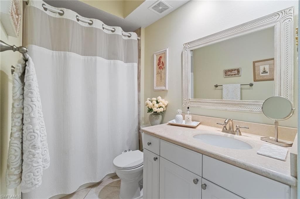 2335 Carrington Ct 104, Naples, FL 34109-20