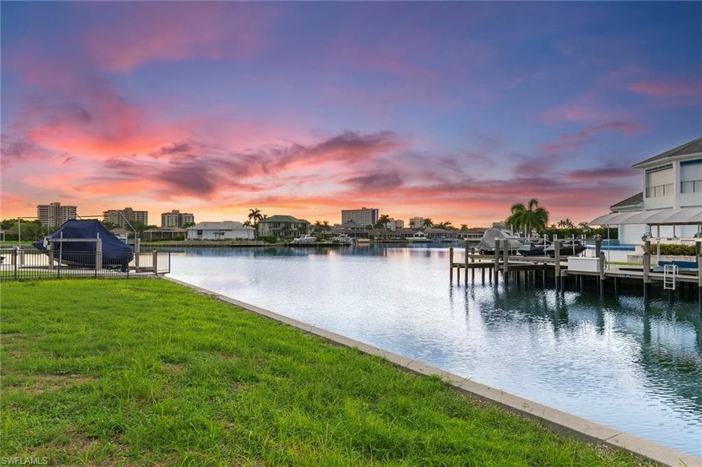 1020 Dill Ct, Marco Island, FL 34145-16