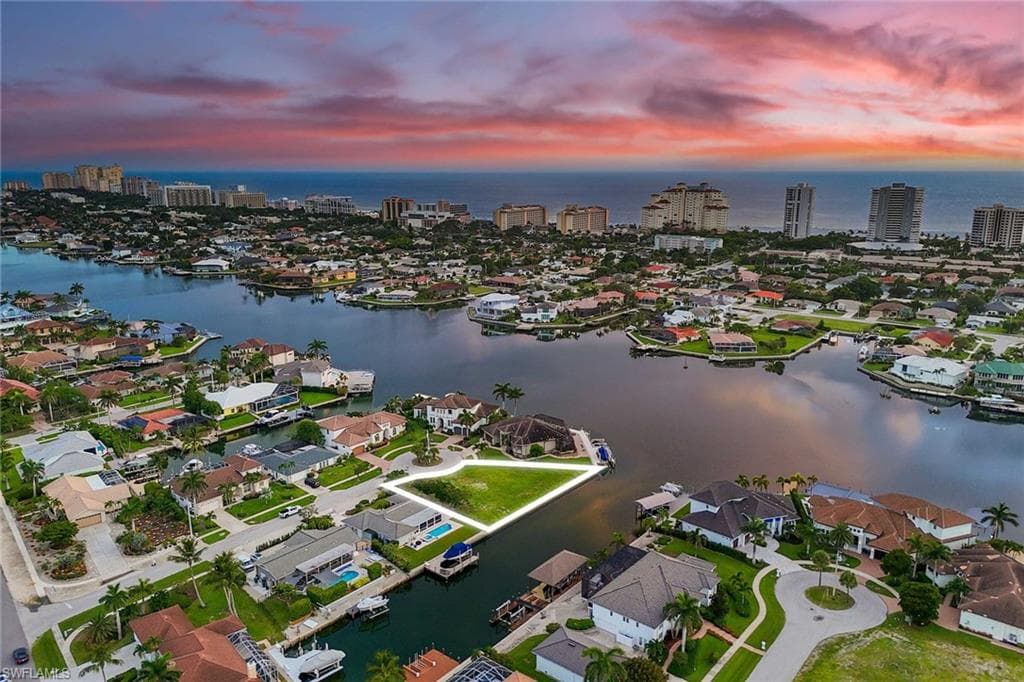 1020 Dill Ct, Marco Island, FL 34145-27