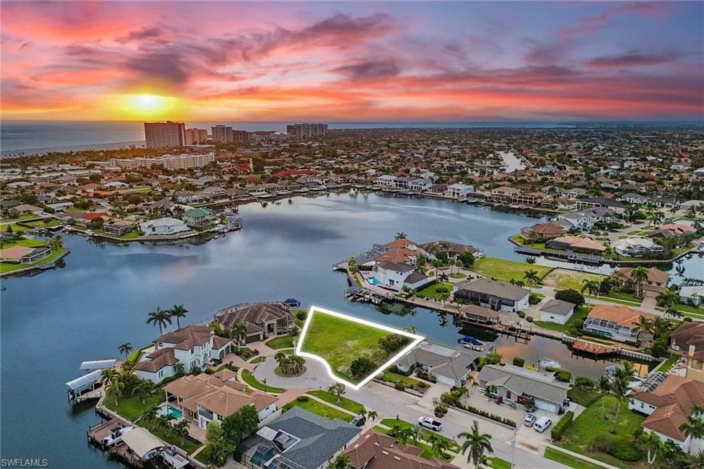 1020 Dill Ct, Marco Island, FL 34145-3