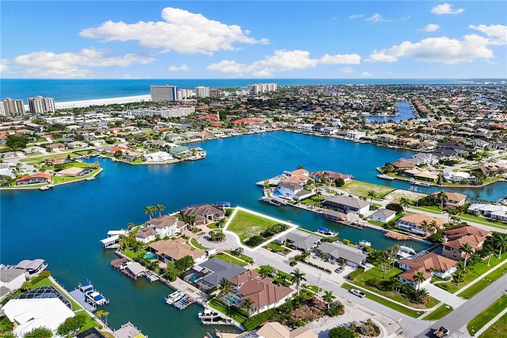 1020 Dill Ct, Marco Island, FL 34145-8