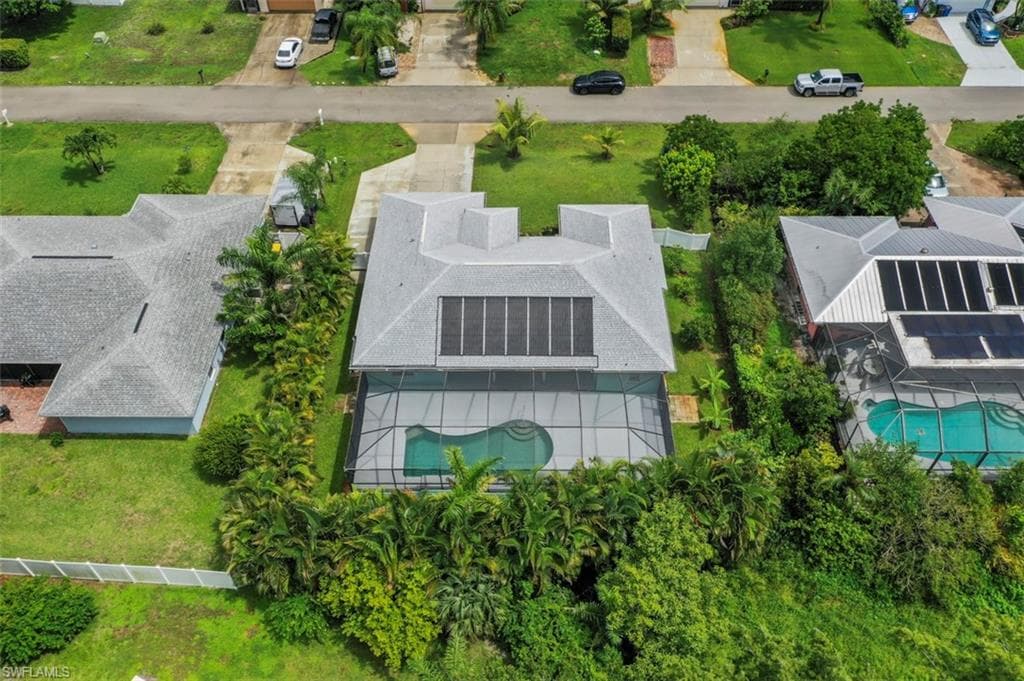 11690 Amanda Ln, Bonita Springs, FL 34135-9