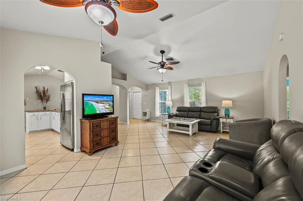11690 Amanda Ln, Bonita Springs, FL 34135-20