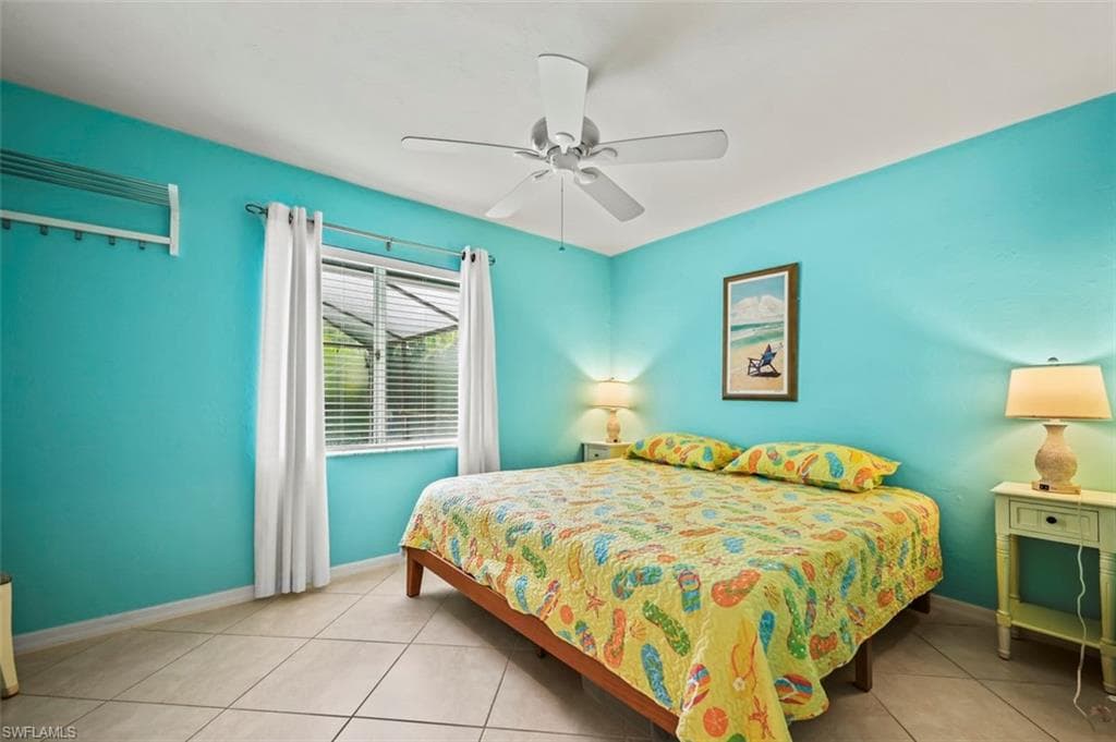 11690 Amanda Ln, Bonita Springs, FL 34135-28