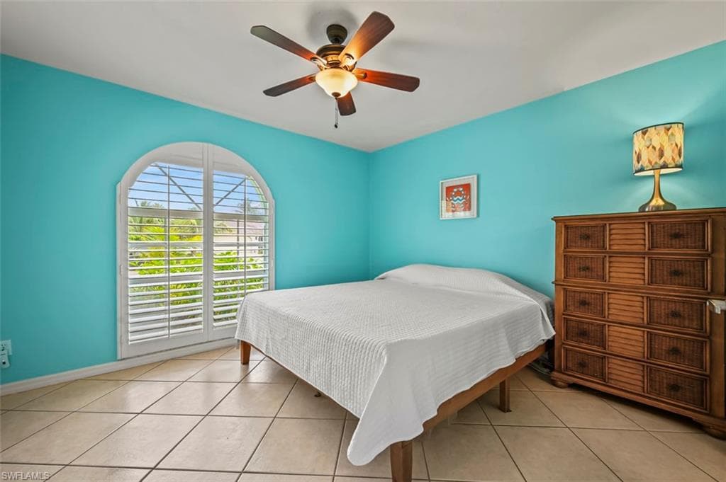11690 Amanda Ln, Bonita Springs, FL 34135-30