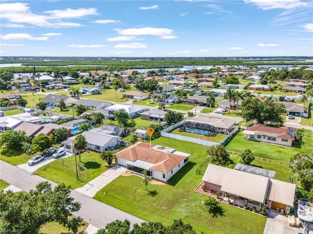 27055 Safe Haven Ln, Punta Gorda, FL 33983-25