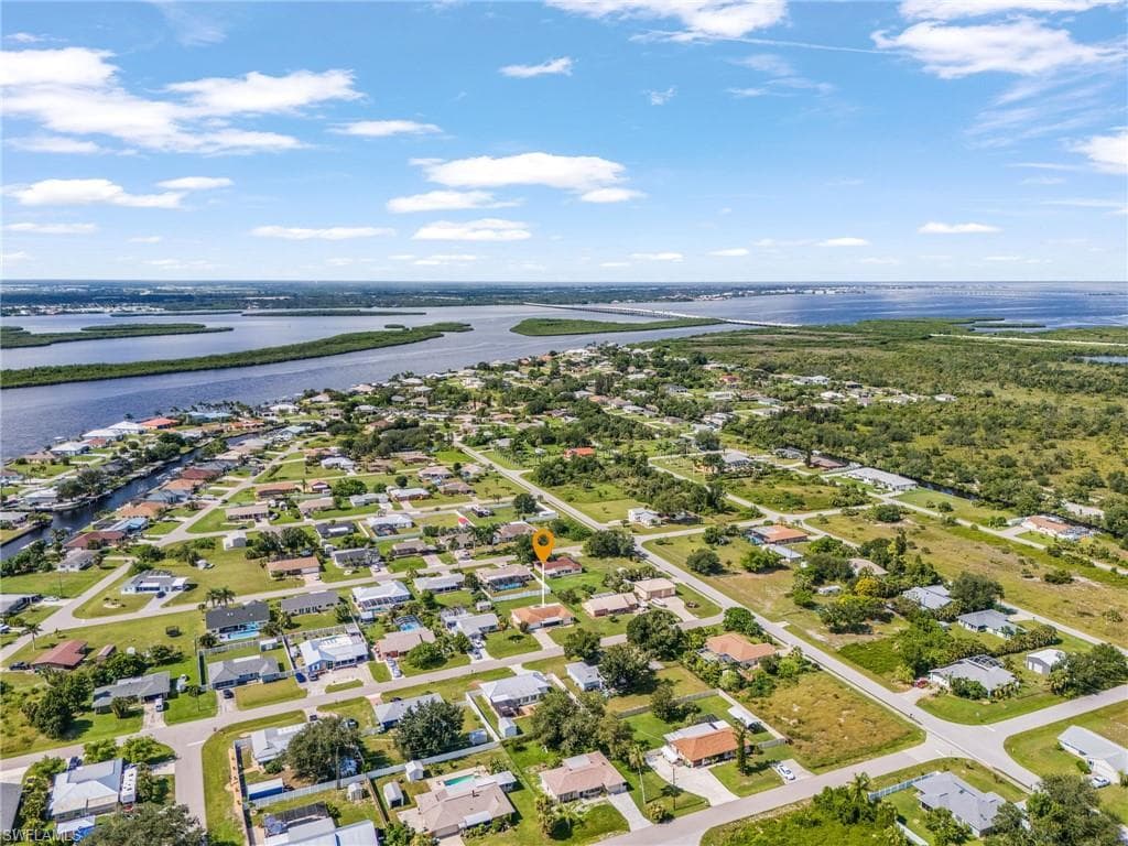 27055 Safe Haven Ln, Punta Gorda, FL 33983-26