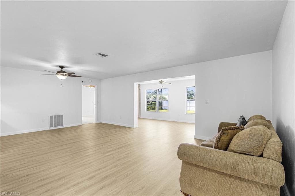 27055 Safe Haven Ln, Punta Gorda, FL 33983-7