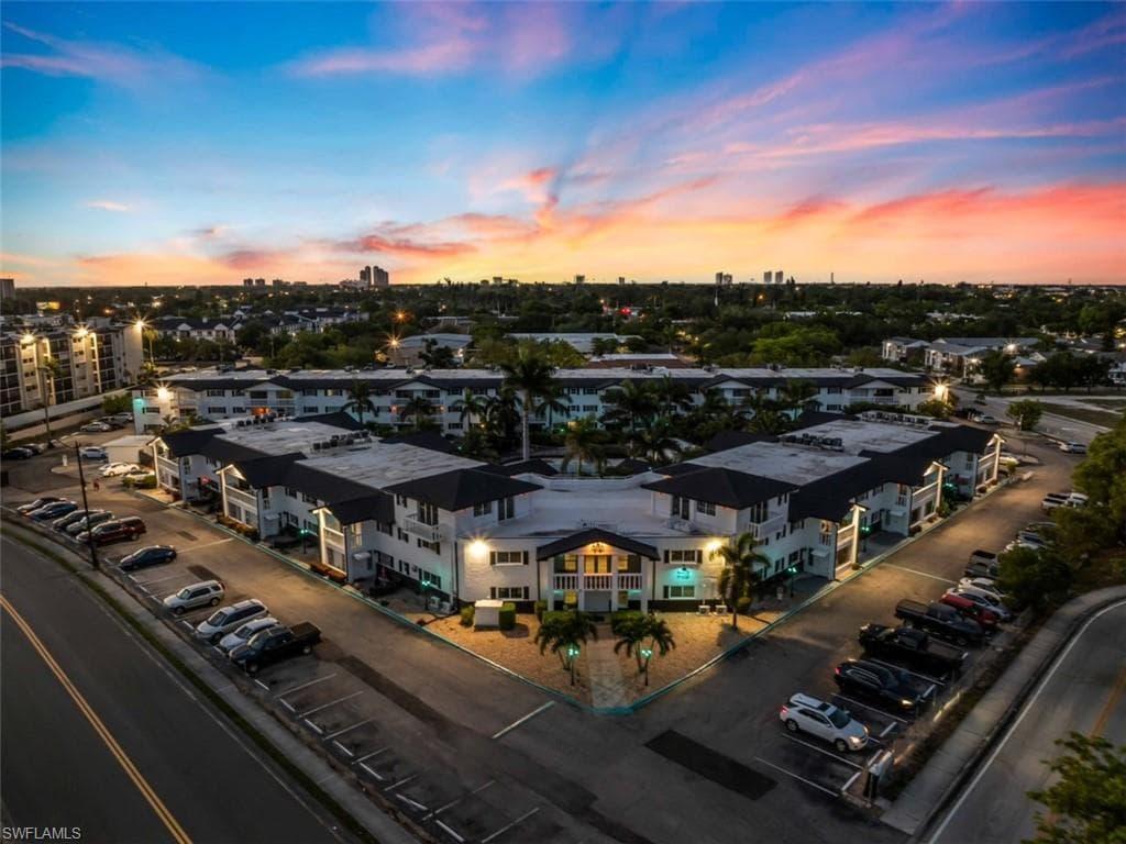 3706 Broadway 40, Fort Myers, FL 33901-19