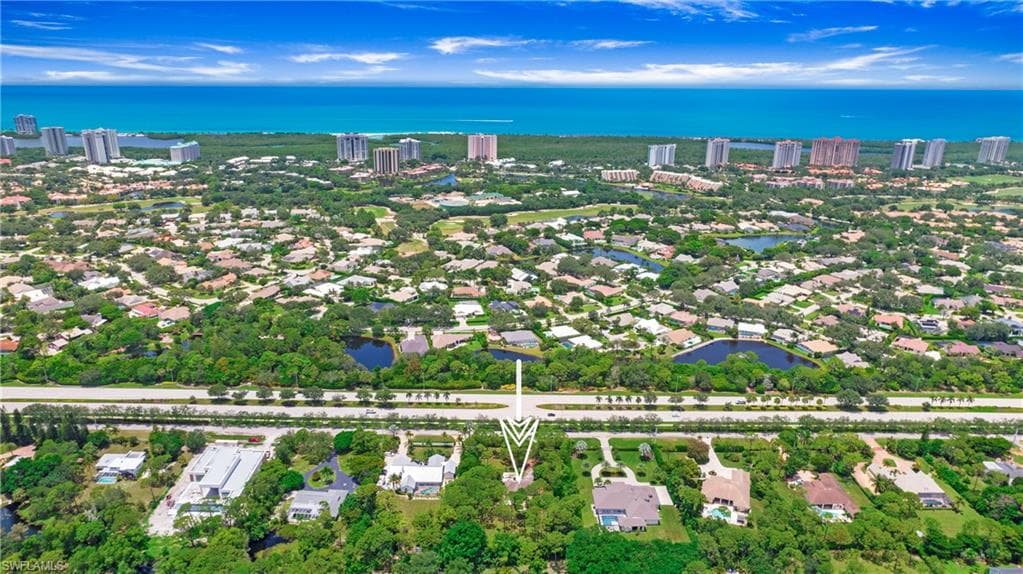 6640 Trail Blvd, Naples, FL 34108-16