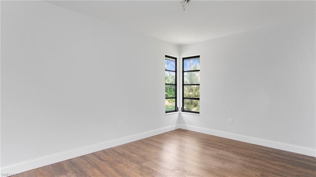6640 Trail Blvd, Naples, FL 34108-23