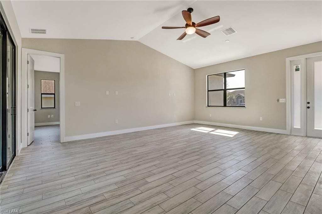 10621 Landau Ln, Bonita Springs, FL 34135-9
