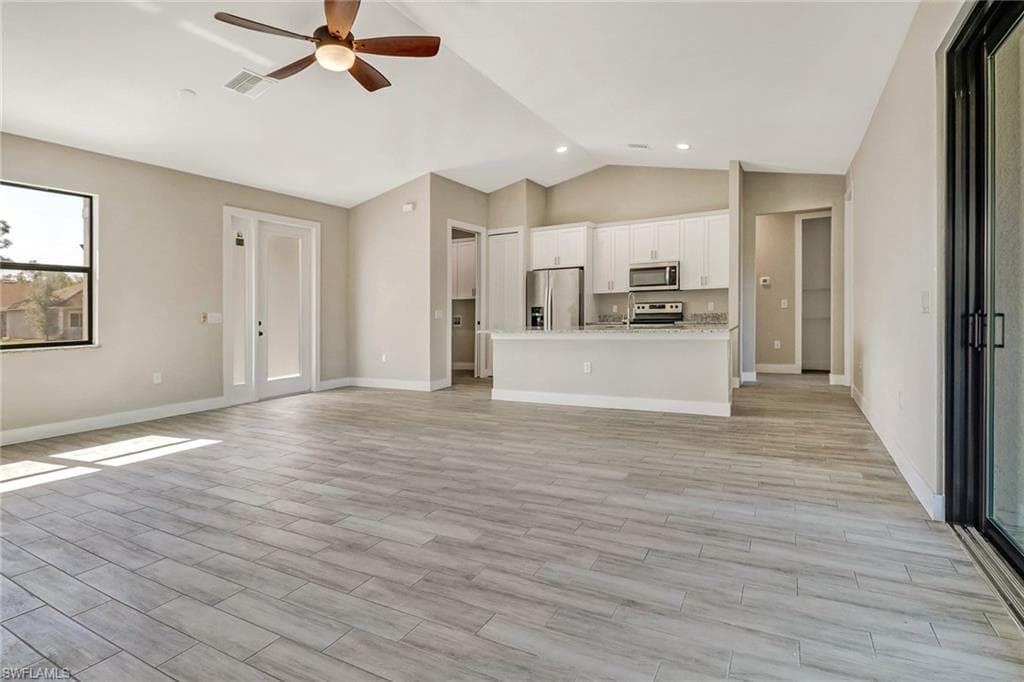 10621 Landau Ln, Bonita Springs, FL 34135-4