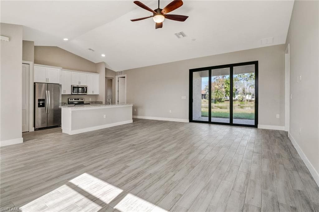 10621 Landau Ln, Bonita Springs, FL 34135-8