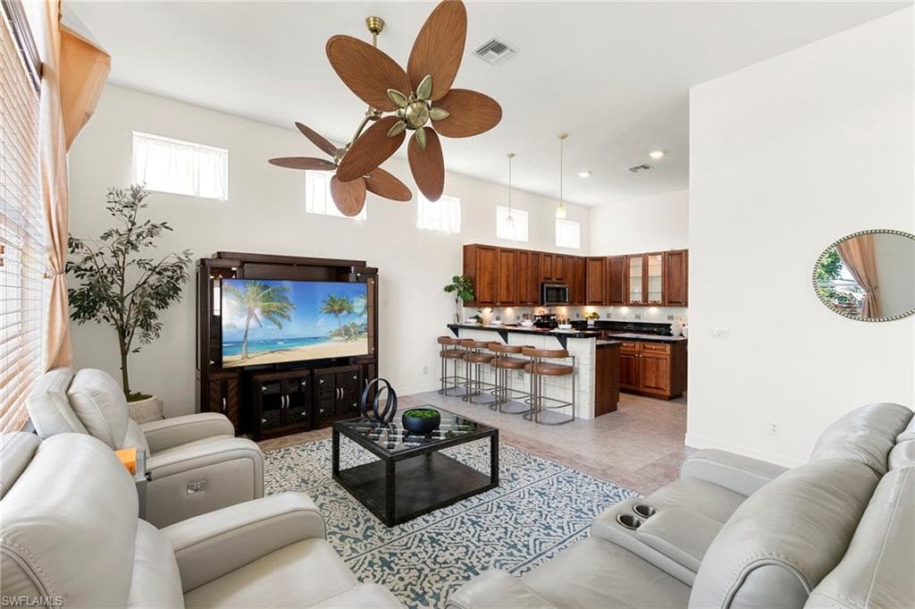796 Grand Rapids Blvd, Naples, FL 34120-12