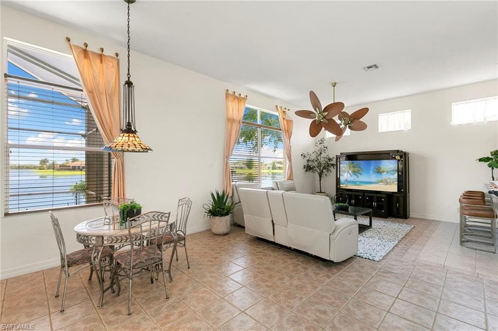 796 Grand Rapids Blvd, Naples, FL 34120-16
