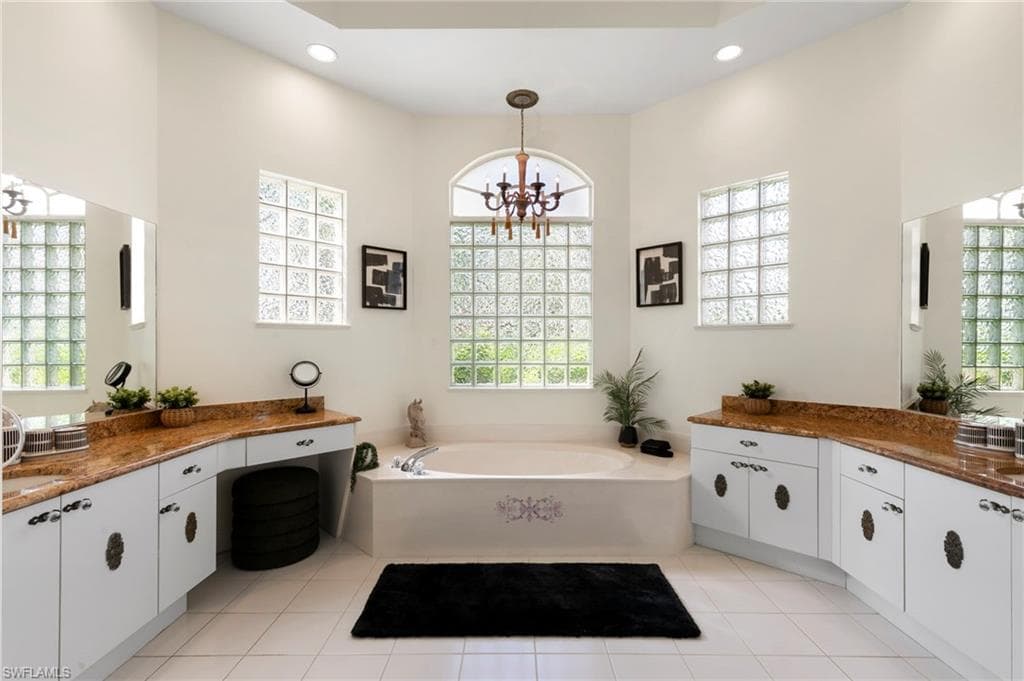 796 Grand Rapids Blvd, Naples, FL 34120-27