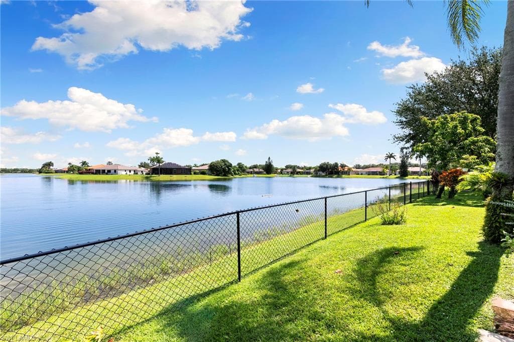 796 Grand Rapids Blvd, Naples, FL 34120-45