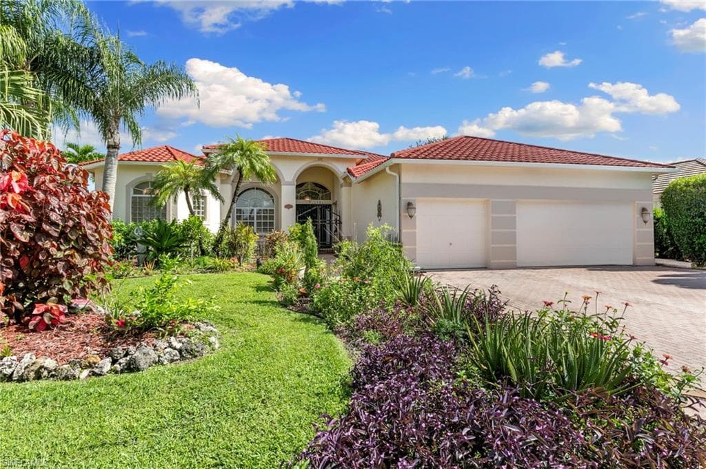 796 Grand Rapids Blvd, Naples, FL 34120-4