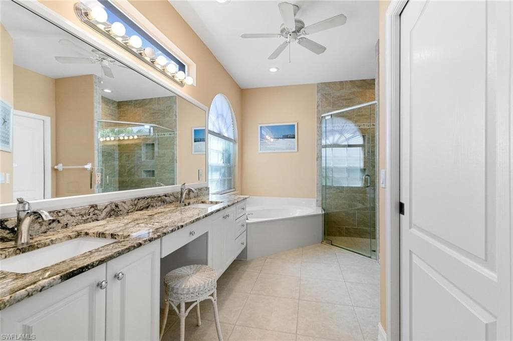 1040 Coronado Ct, Marco Island, FL 34145-28