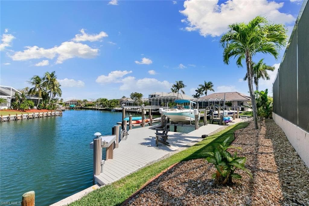 1040 Coronado Ct, Marco Island, FL 34145-34