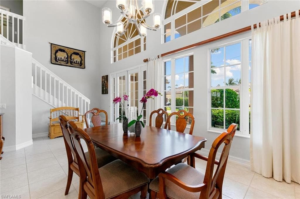 1040 Coronado Ct, Marco Island, FL 34145-43