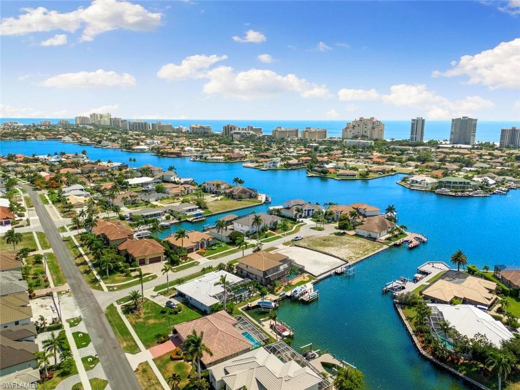 1040 Coronado Ct, Marco Island, FL 34145-48