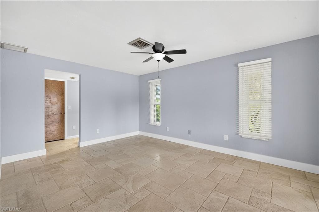 18071 Traverse Dr, Alva, FL 33920-13