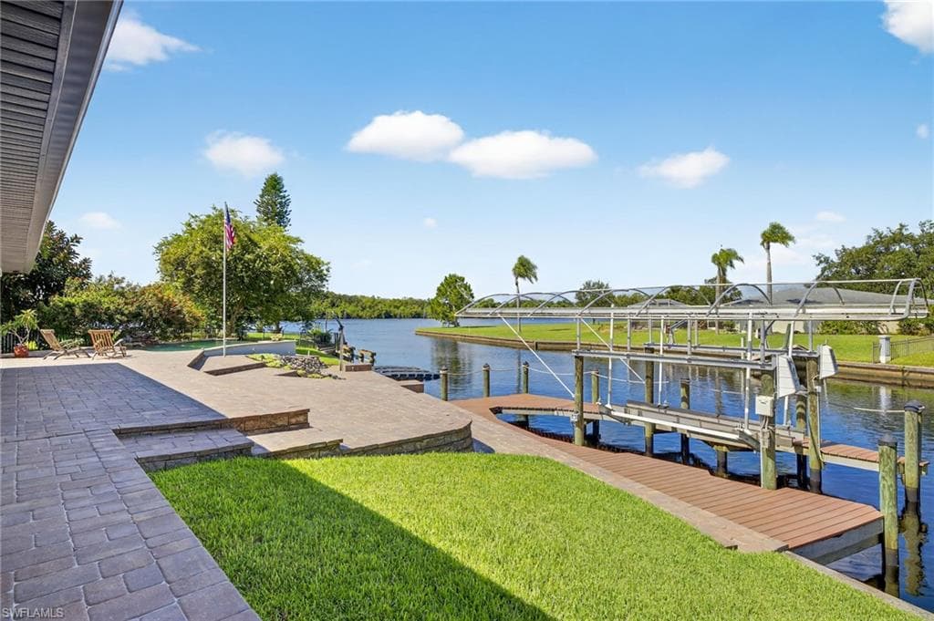 18071 Traverse Dr, Alva, FL 33920-26