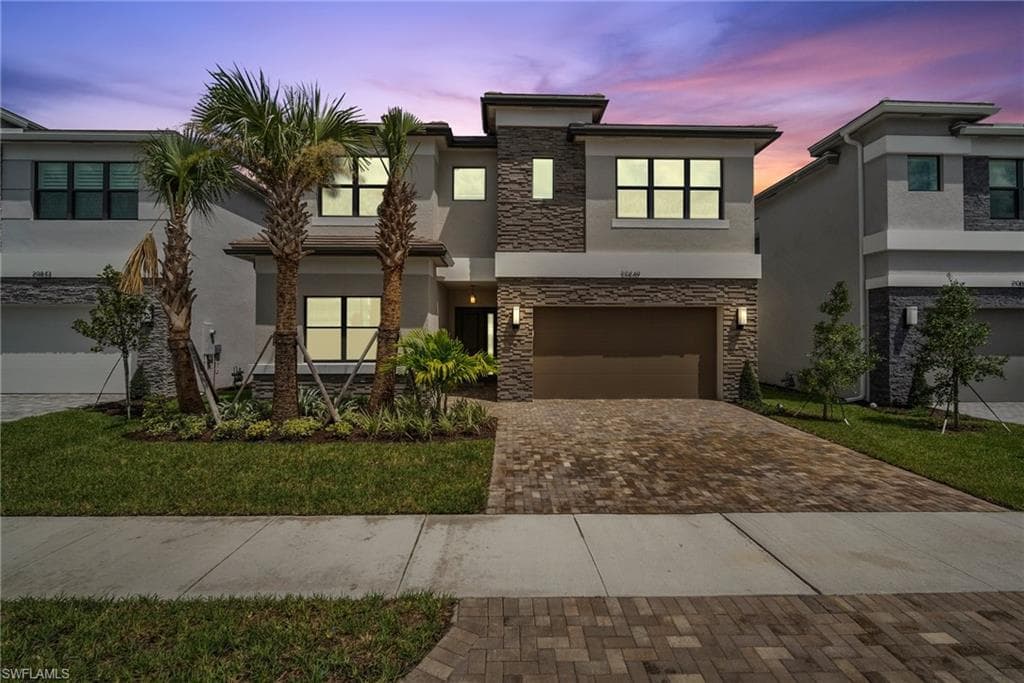20849 Thistle Leaf Ln, Estero, FL 33928-1