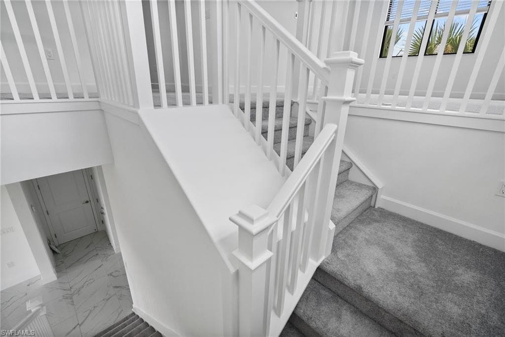 20849 Thistle Leaf Ln, Estero, FL 33928-28