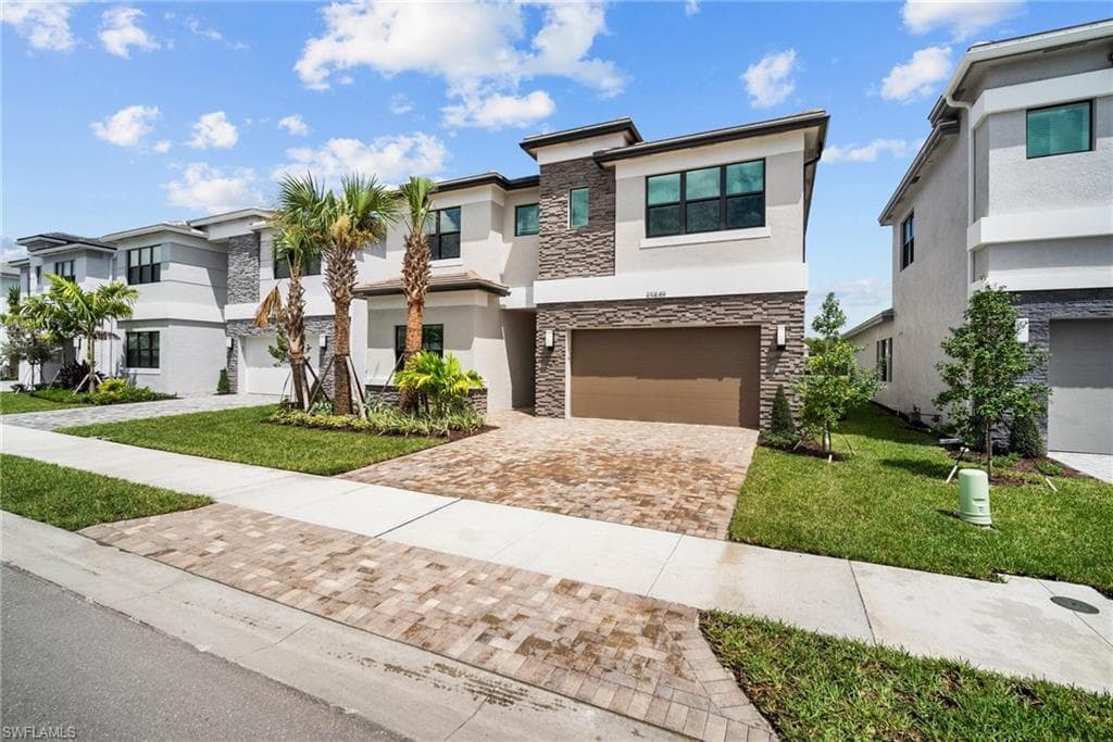 20849 Thistle Leaf Ln, Estero, FL 33928-5