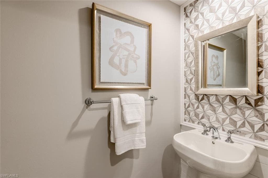 1065 Borghese Ln 303, Naples, FL 34114-22