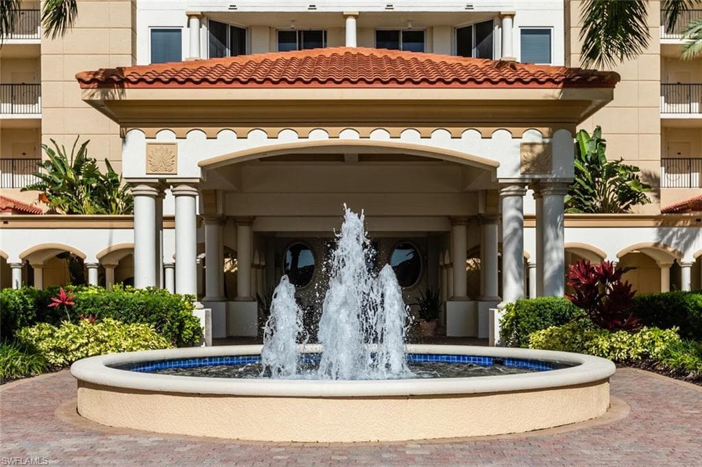 1065 Borghese Ln 303, Naples, FL 34114-27