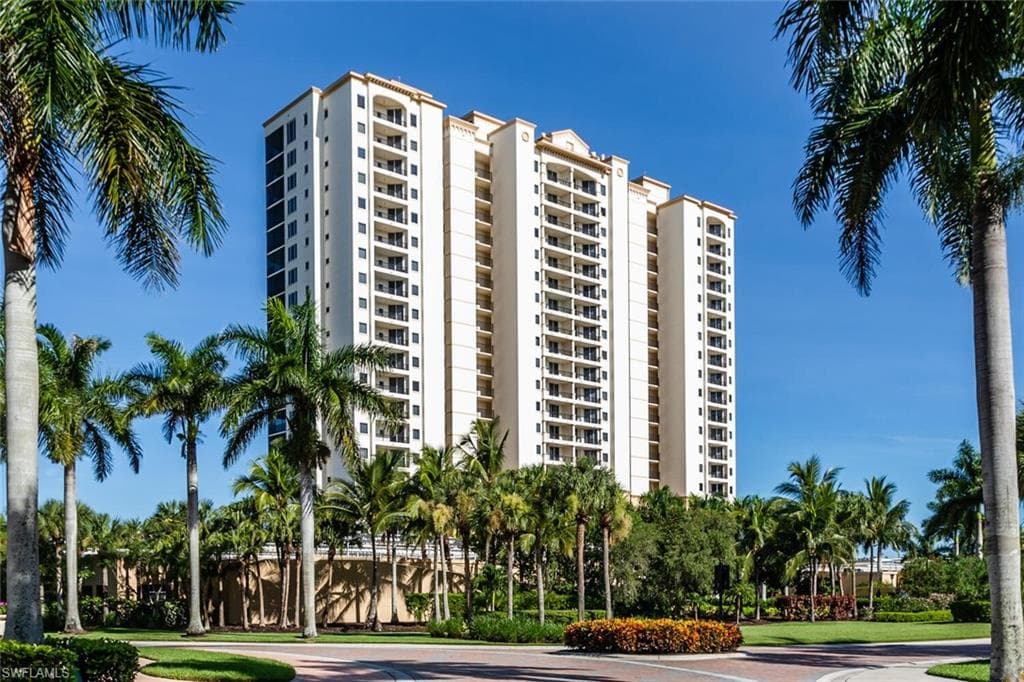 1065 Borghese Ln 303, Naples, FL 34114-34