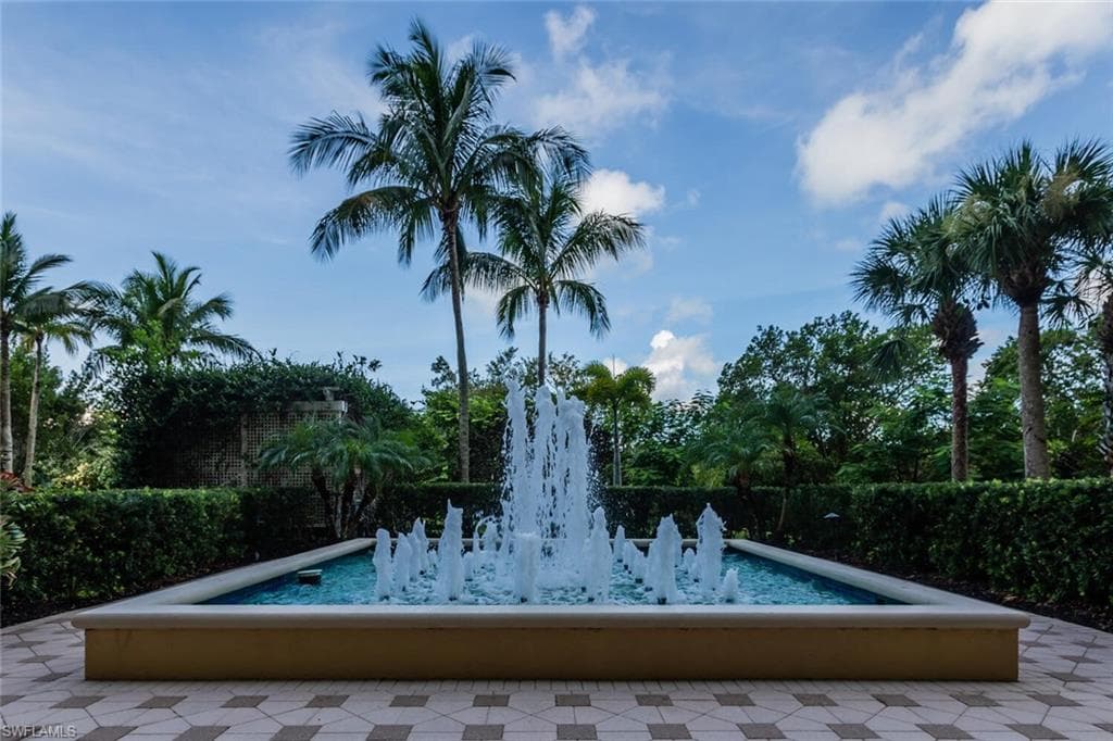 1065 Borghese Ln 303, Naples, FL 34114-41