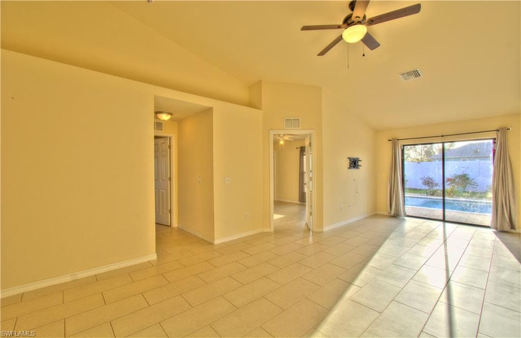 510/512 Skyline Blvd, Cape Coral, FL 33991-13