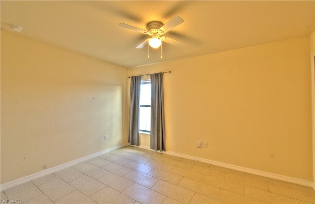 510/512 Skyline Blvd, Cape Coral, FL 33991-16