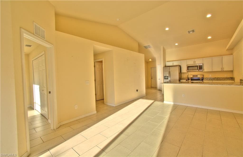 510/512 Skyline Blvd, Cape Coral, FL 33991-38