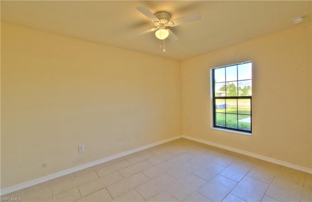 510/512 Skyline Blvd, Cape Coral, FL 33991-39