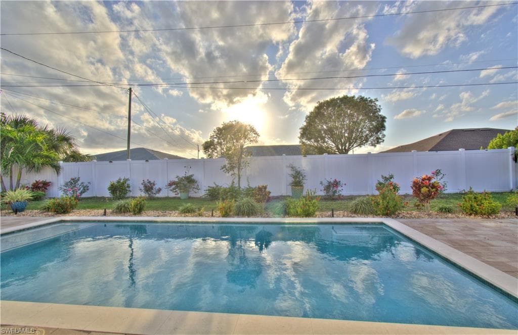 510/512 Skyline Blvd, Cape Coral, FL 33991-45