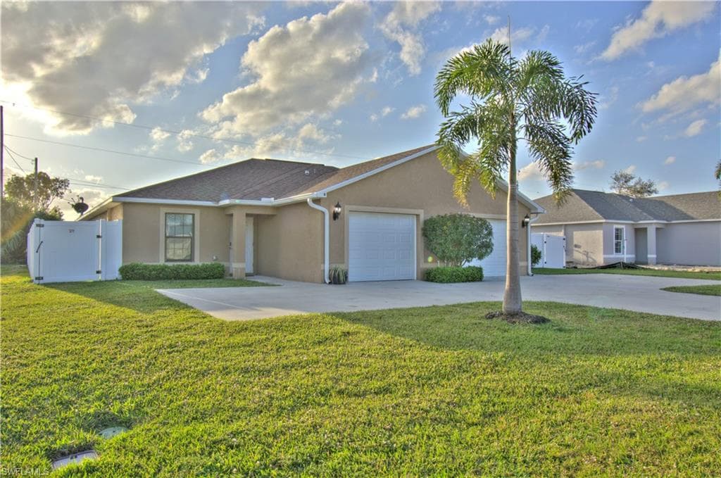 510/512 Skyline Blvd, Cape Coral, FL 33991-4