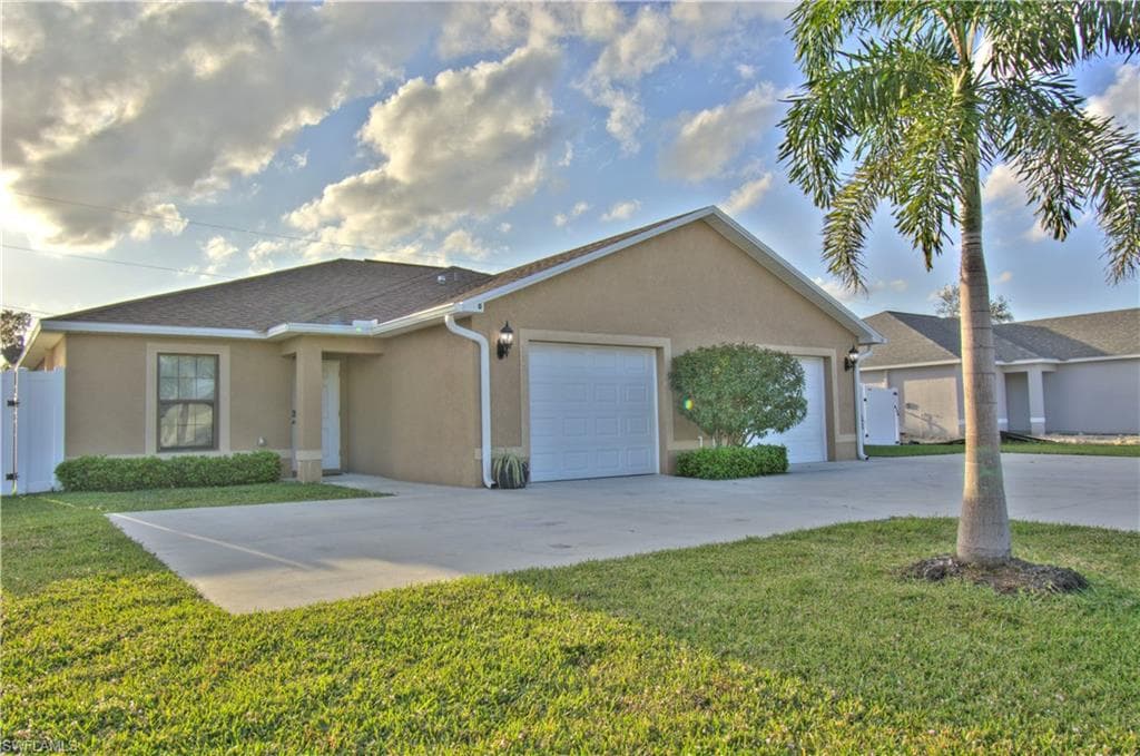 510/512 Skyline Blvd, Cape Coral, FL 33991-5