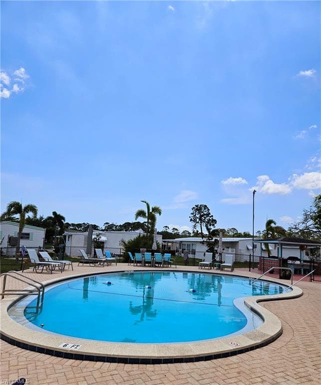 71 Sturbridge Ln, Fort Myers, FL 33908-12