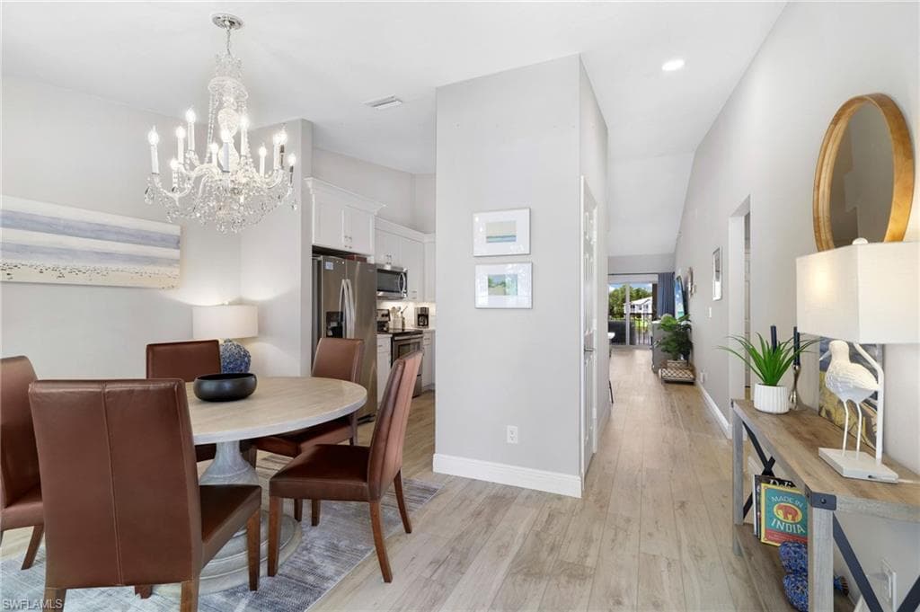 864 Tanbark Dr 203, Naples, FL 34108-10