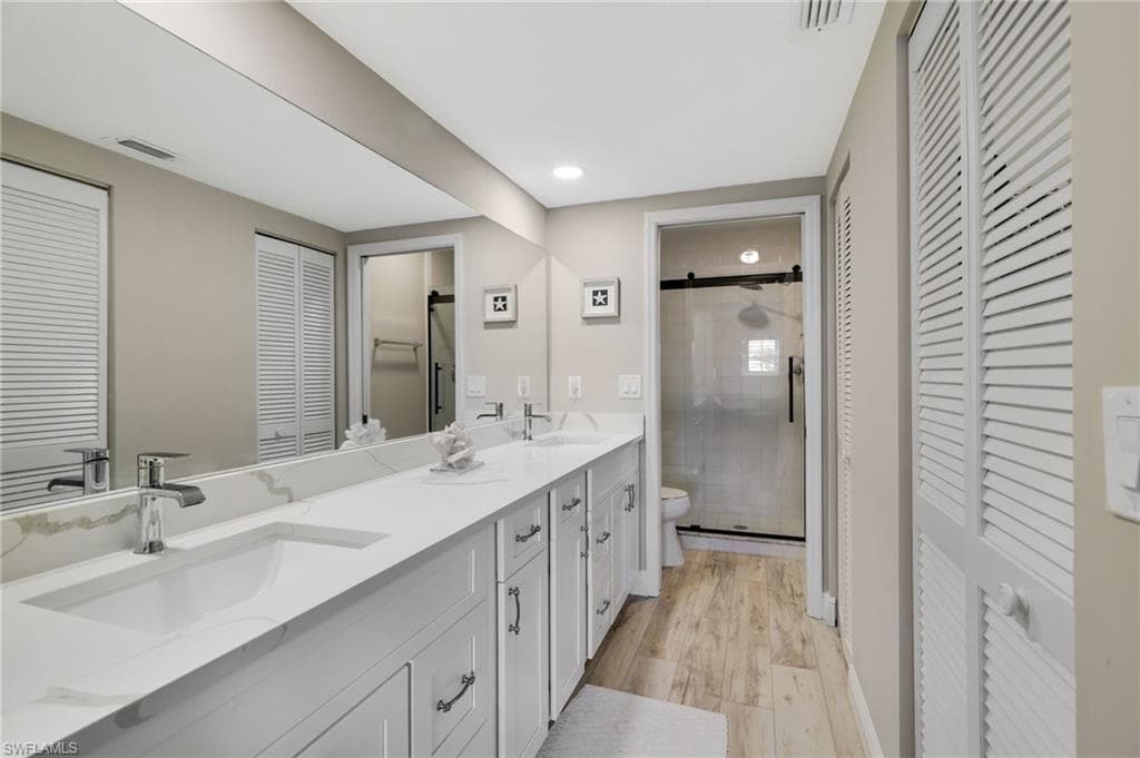 864 Tanbark Dr 203, Naples, FL 34108-13