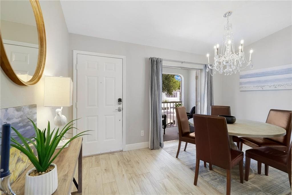 864 Tanbark Dr 203, Naples, FL 34108-8