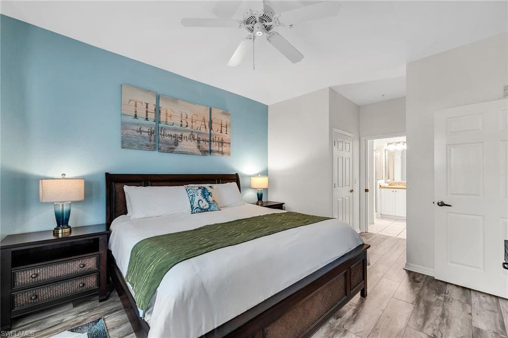 7930 Mahogany Run Ln 826, Naples, FL 34113-17