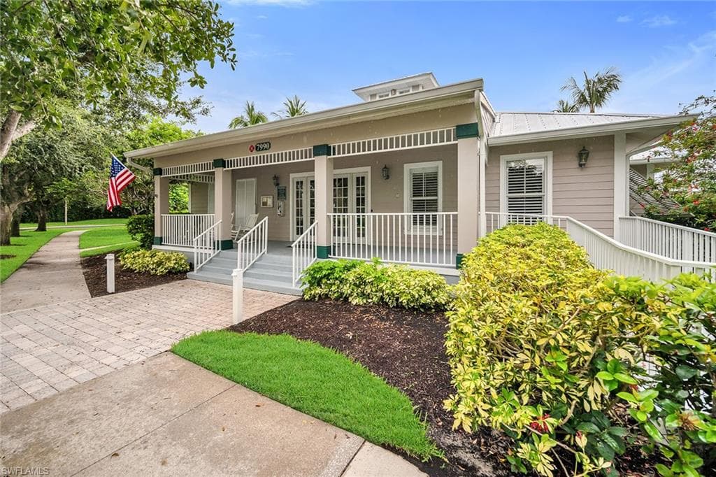 7930 Mahogany Run Ln 826, Naples, FL 34113-34