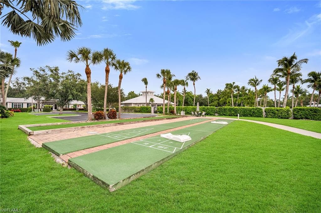 7930 Mahogany Run Ln 826, Naples, FL 34113-35